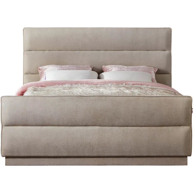 Holdon Tufted Upholstered Standard Bed