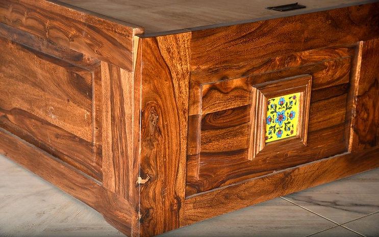 Sheesham Wood Kadambini King Bed