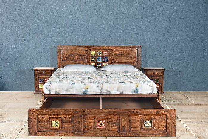 Sheesham Wood Kadambini King Bed